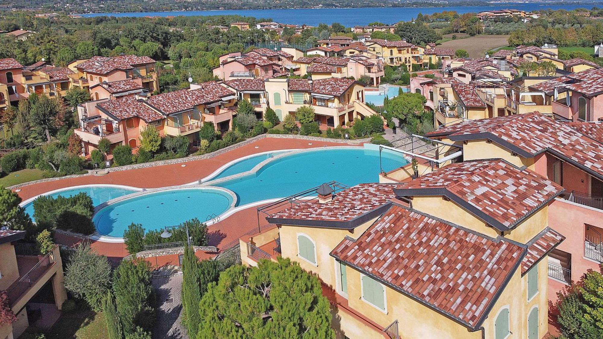 Borgo Del Torchio - Gardagate Lejlighed Manerba del Garda Eksteriør billede
