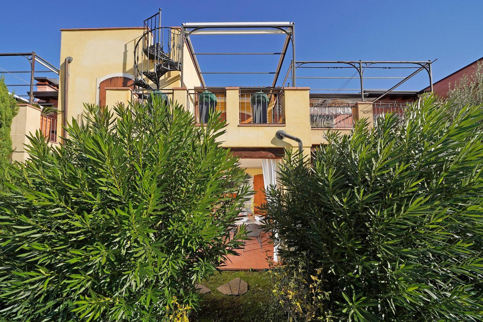 Borgo Del Torchio - Gardagate Lejlighed Manerba del Garda Eksteriør billede