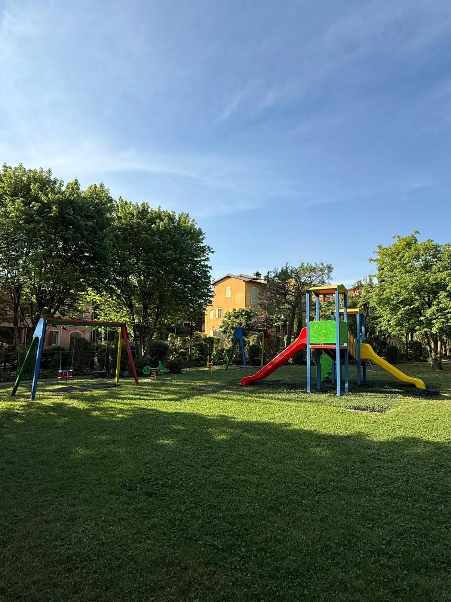 Borgo Del Torchio - Gardagate Lejlighed Manerba del Garda Eksteriør billede